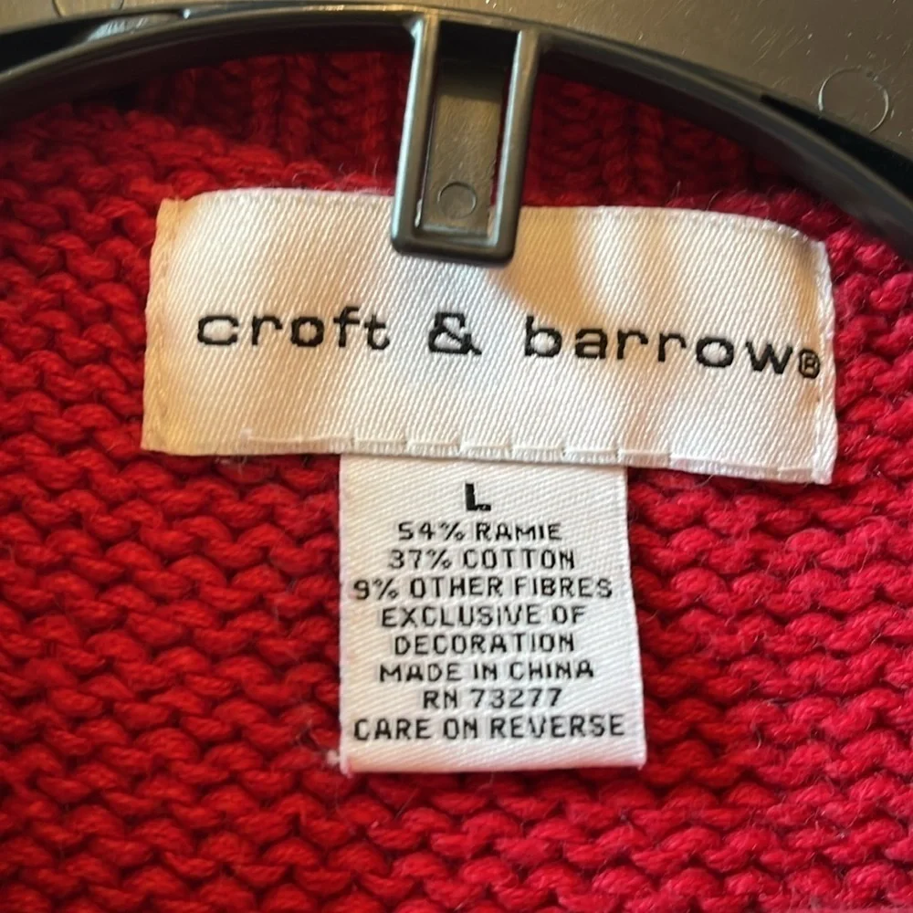 Croft & barrow-L-Snowman, trees, snowflakes, embroidery& crocheted 3-D sweater.